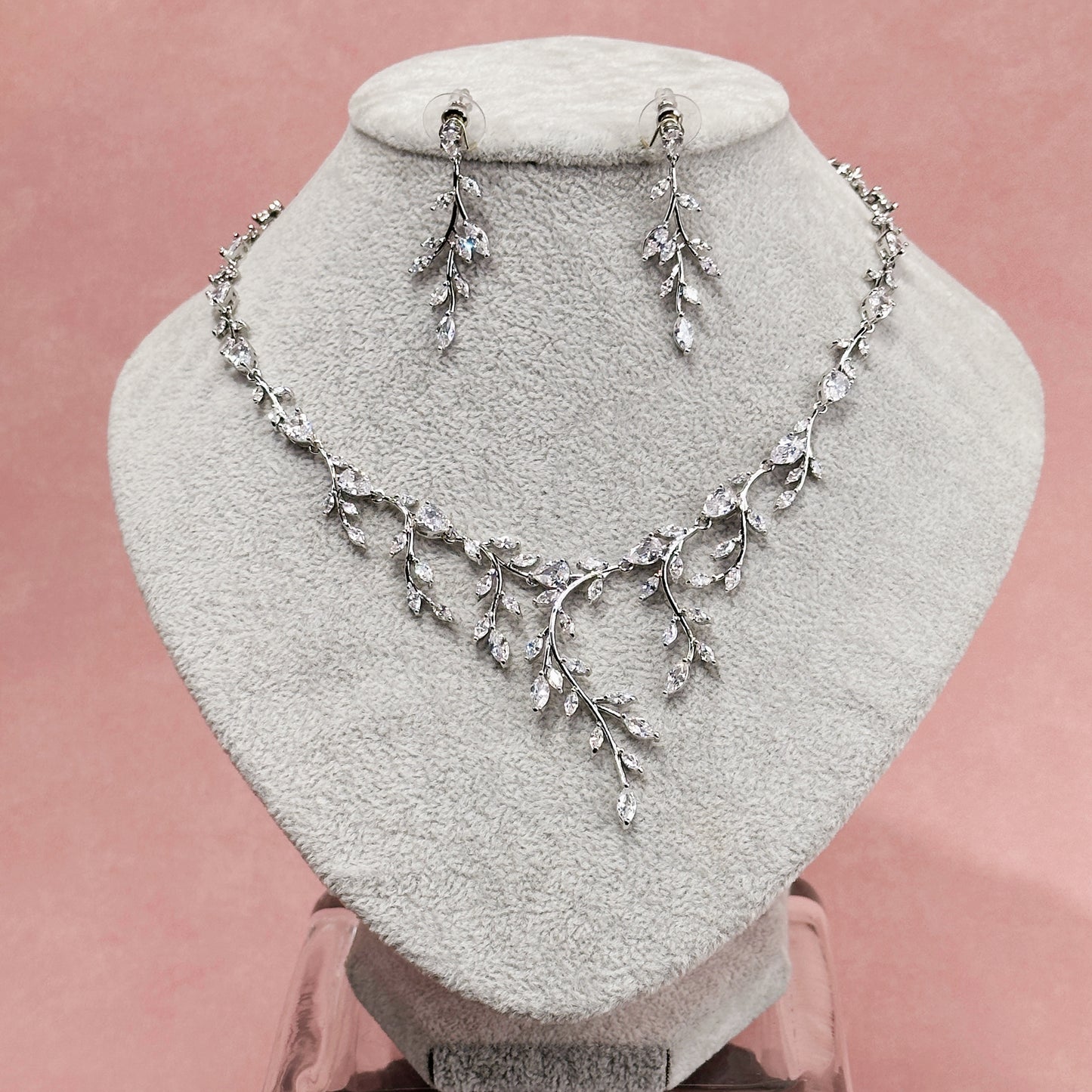 Ethereal Willow Marquise Cubic Zirconia Jewelry Set