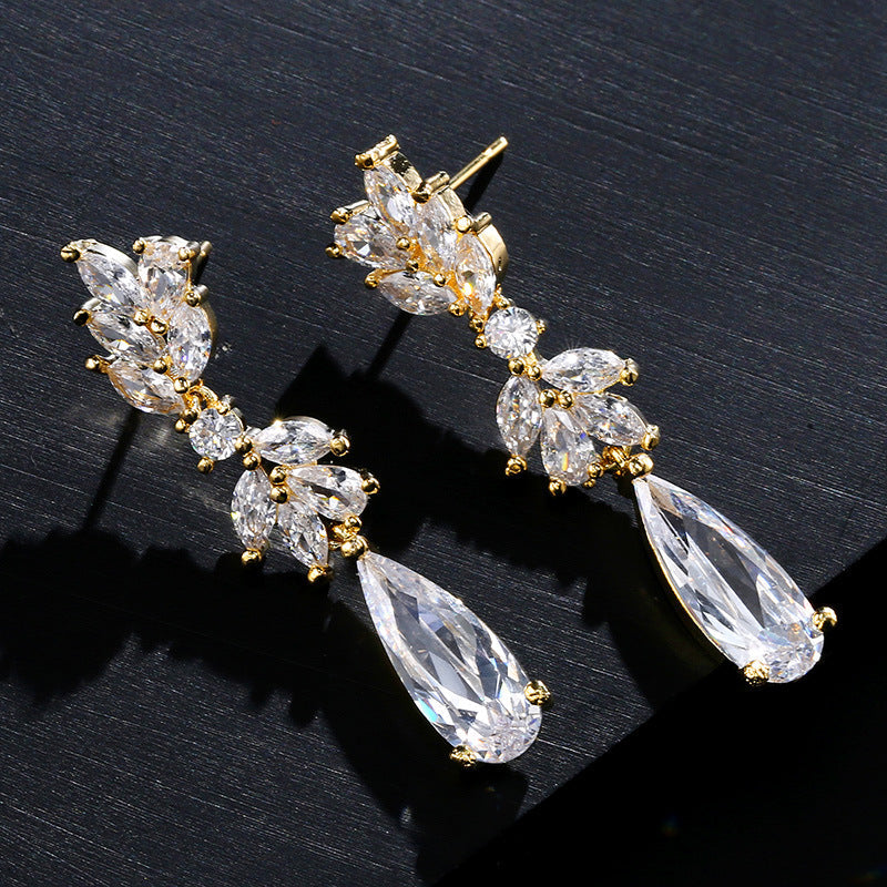 #06538110 Cubic Zirconia Earring (Golden, Silver)