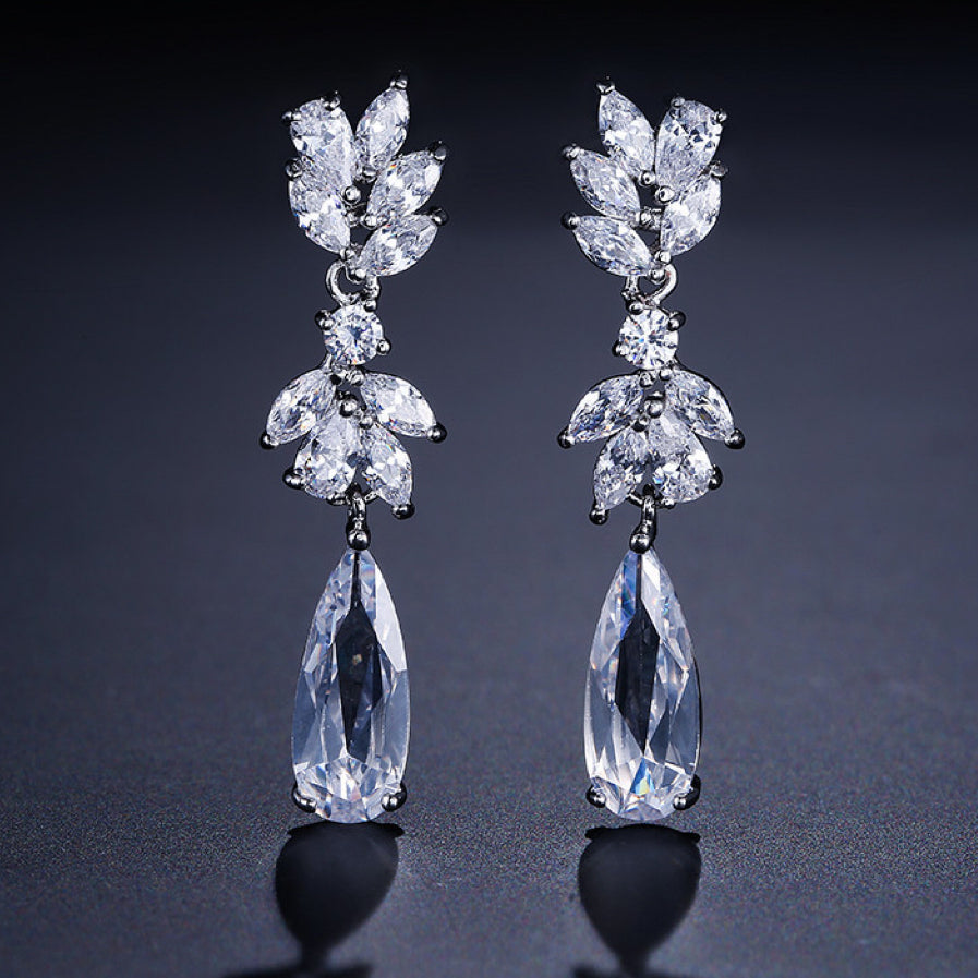 #06538110 Cubic Zirconia Earring (Golden, Silver)