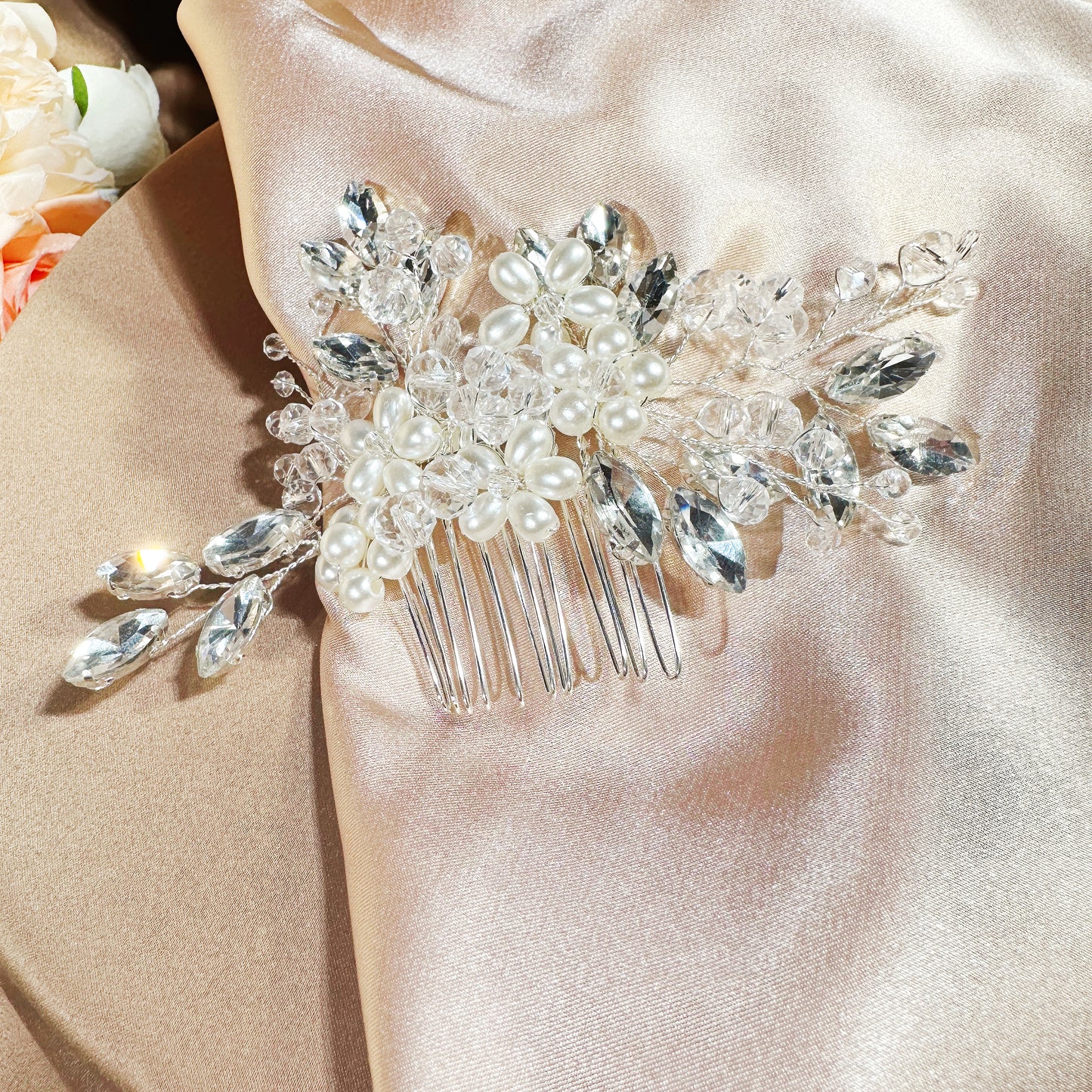 #23306325 Luxury Rhinestone Haircomb with Pearls and Crystals | Exquisite Bridal Accessory | Rose Gold Bridal Haircomb