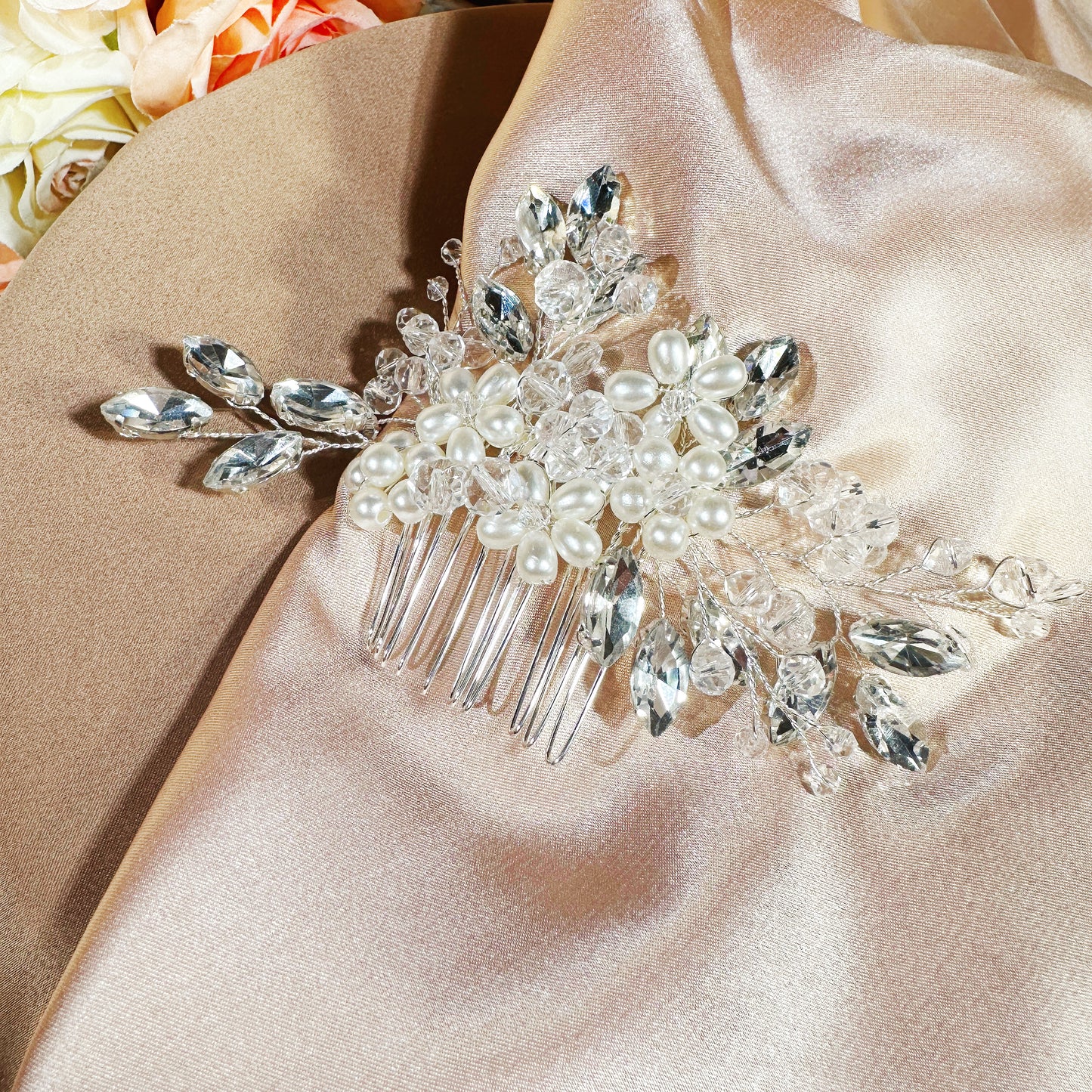 #23306325 Luxury Rhinestone Haircomb with Pearls and Crystals | Exquisite Bridal Accessory | Rose Gold Bridal Haircomb