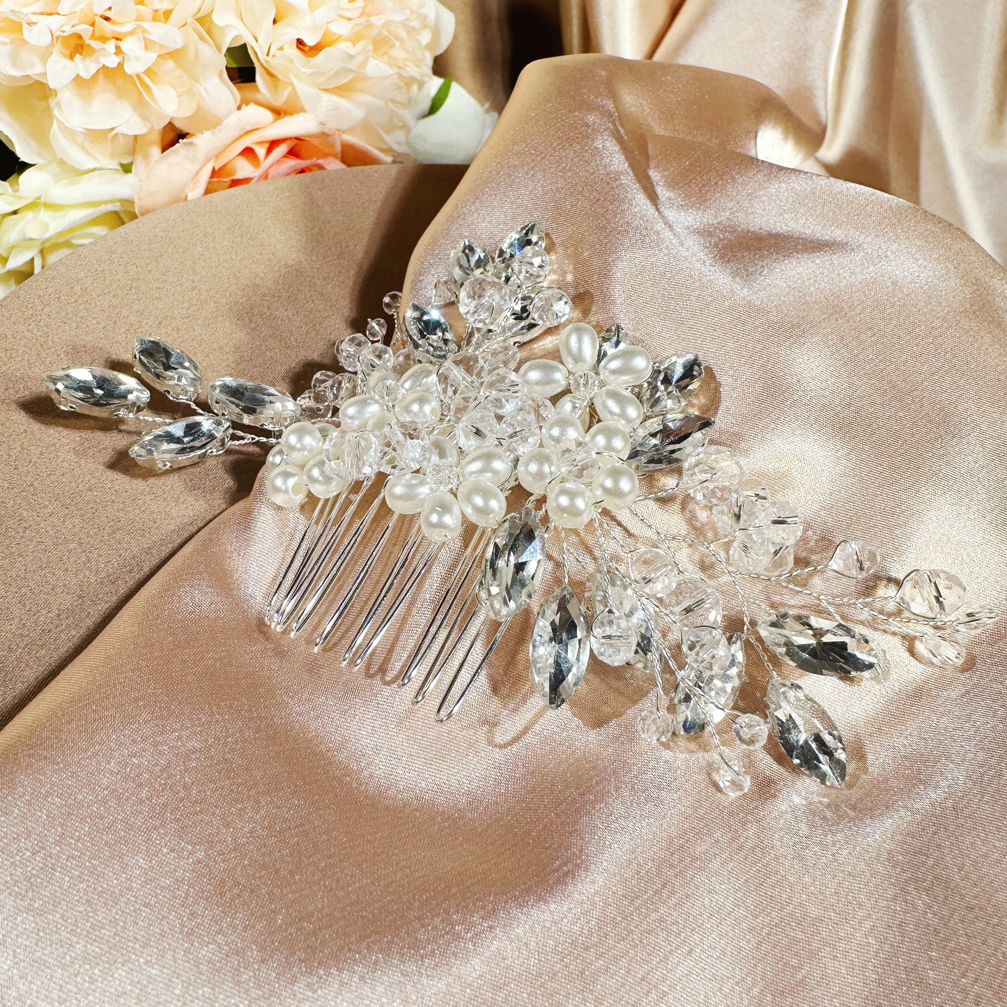 #23306325 Luxury Rhinestone Haircomb with Pearls and Crystals | Exquisite Bridal Accessory | Rose Gold Bridal Haircomb