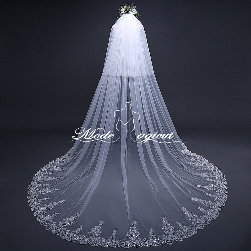 #19308015 Sequins Lace Applique Cathedral Bridal Veils with Comb