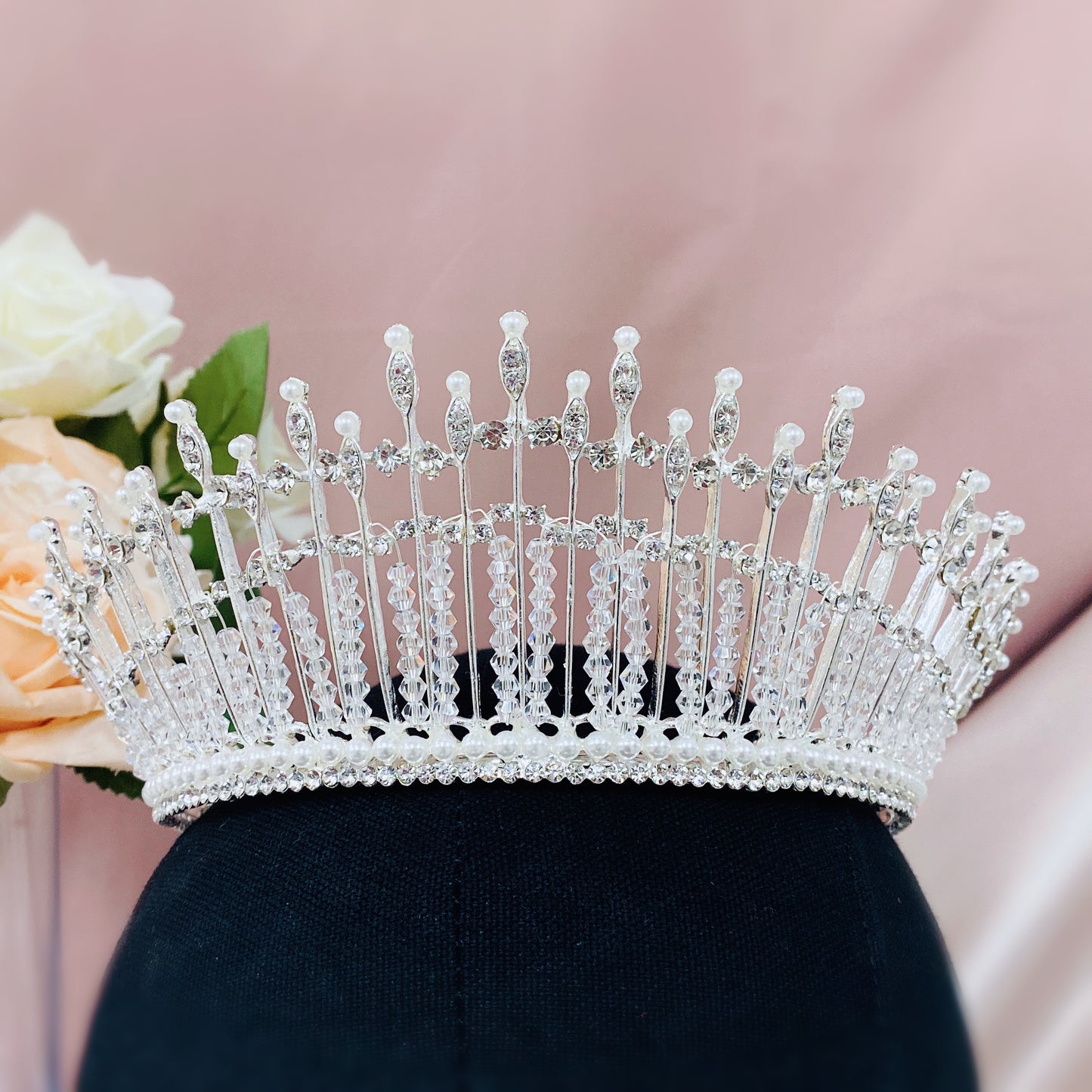 #08439057 Crown (Imitation Pearls with Crystal )