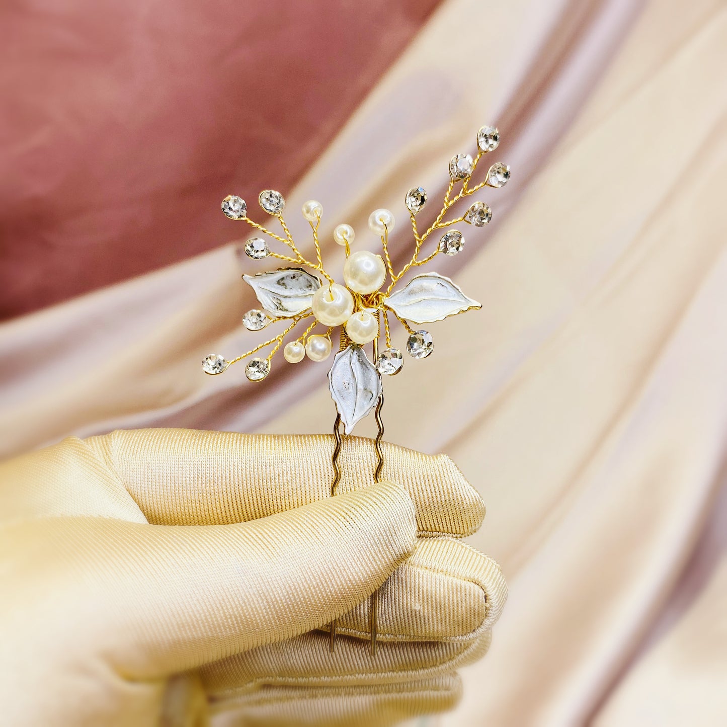 #03448215 Elegant Imitation Pearls and Rhinestone, Alloy Hairpins
