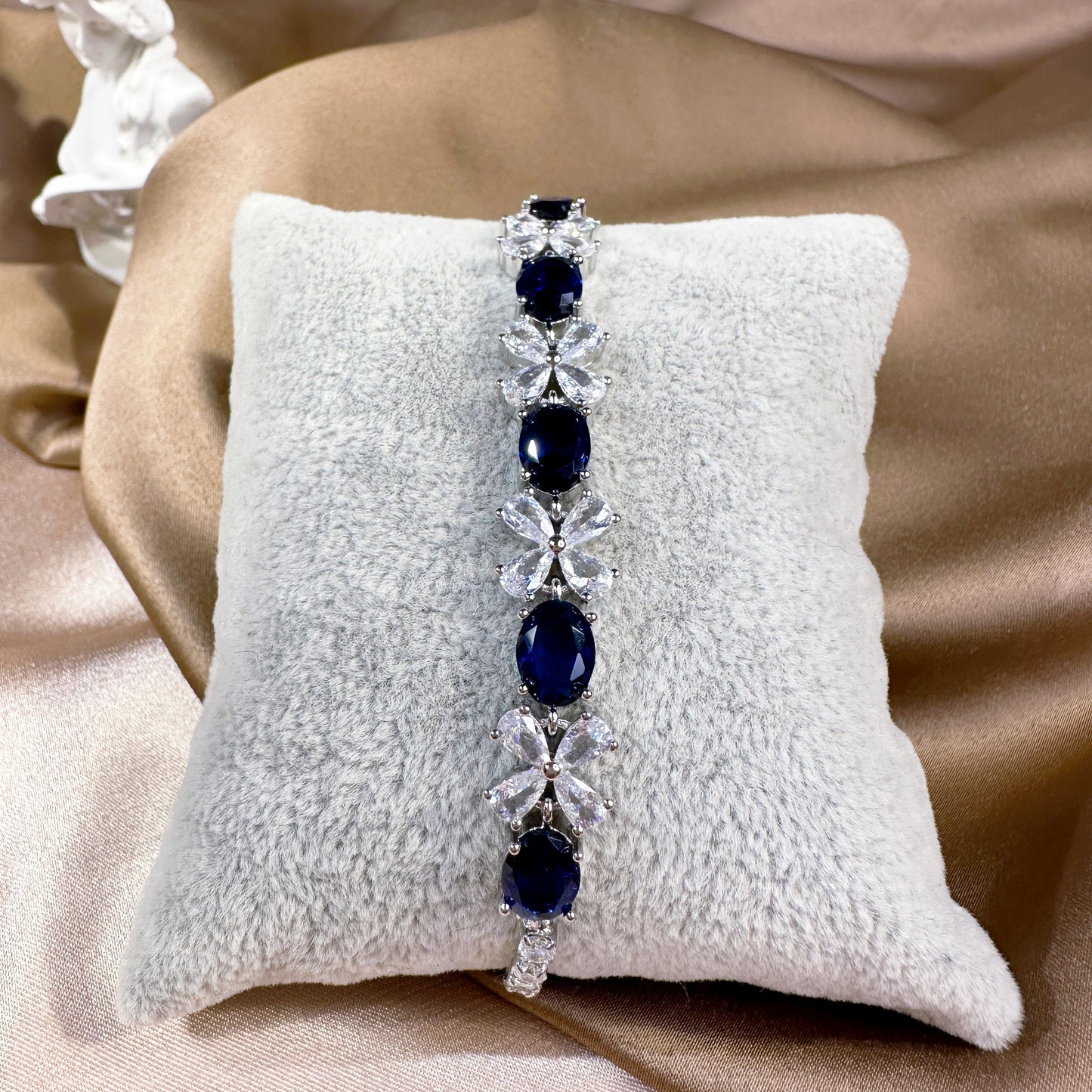 23117011 Cubic Zirconia Bracelets (Available Silver, Blue & Green)