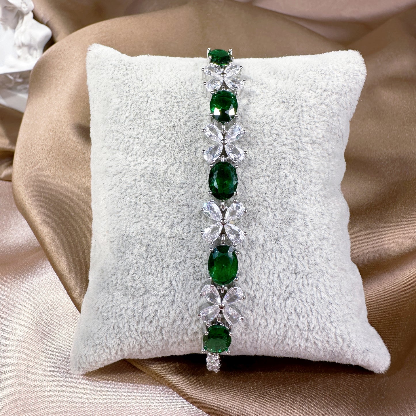 23117011 Cubic Zirconia Bracelets (Available Silver, Blue & Green)