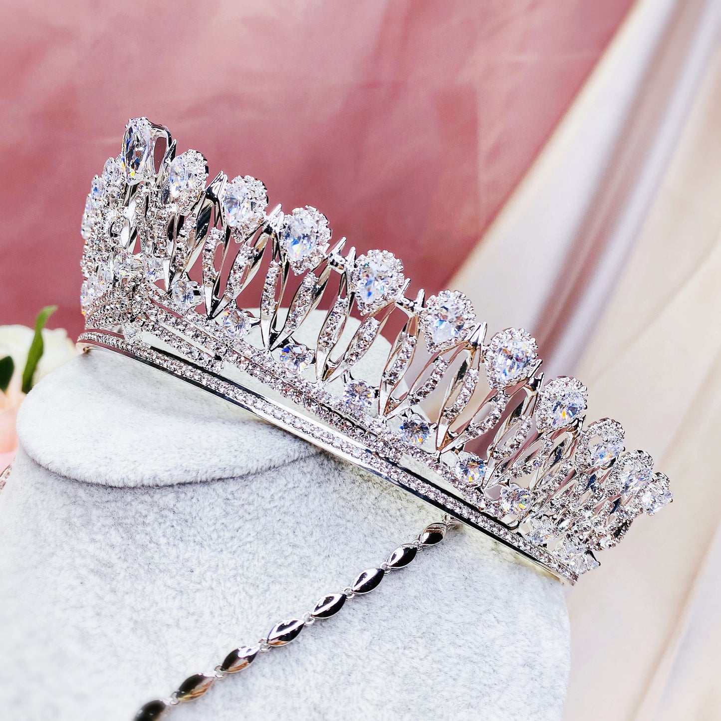 #12432073 Cubic Zirconia Crown