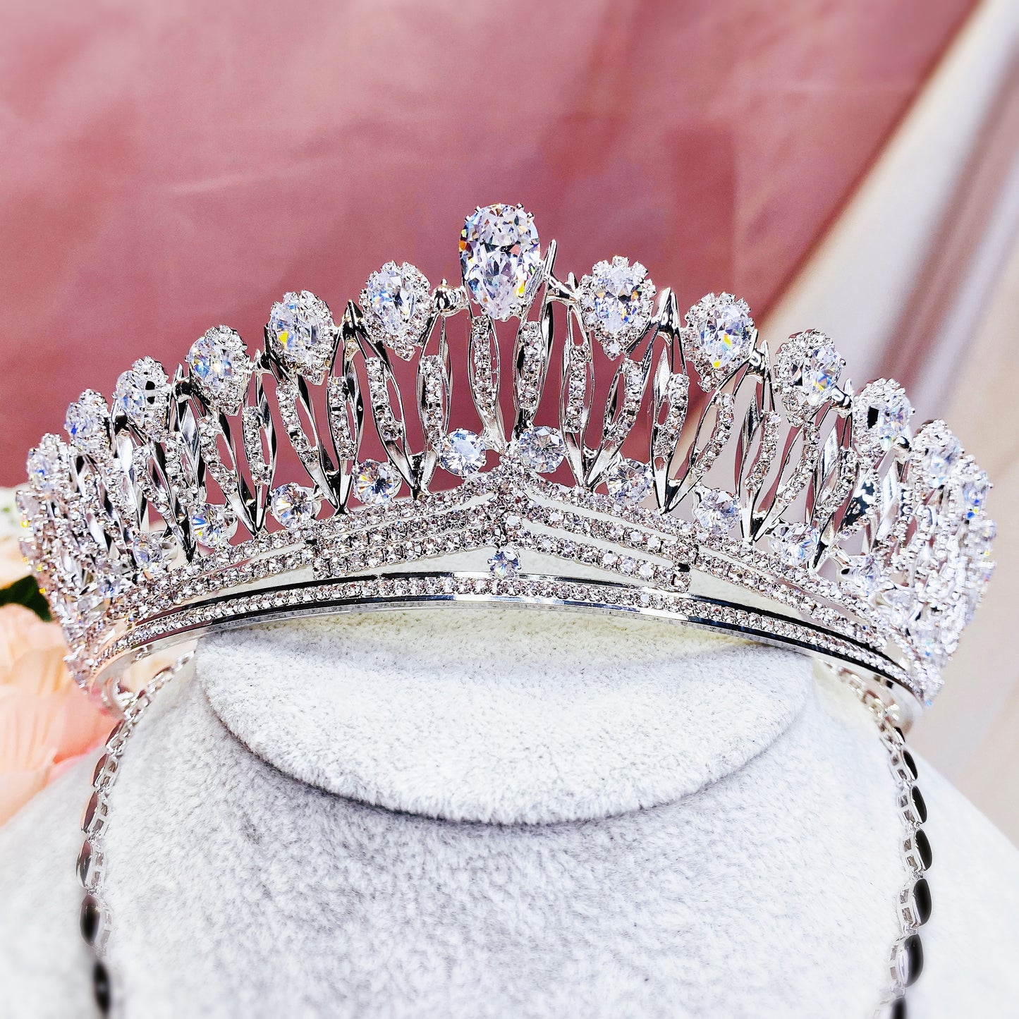 #12432073 Cubic Zirconia Crown