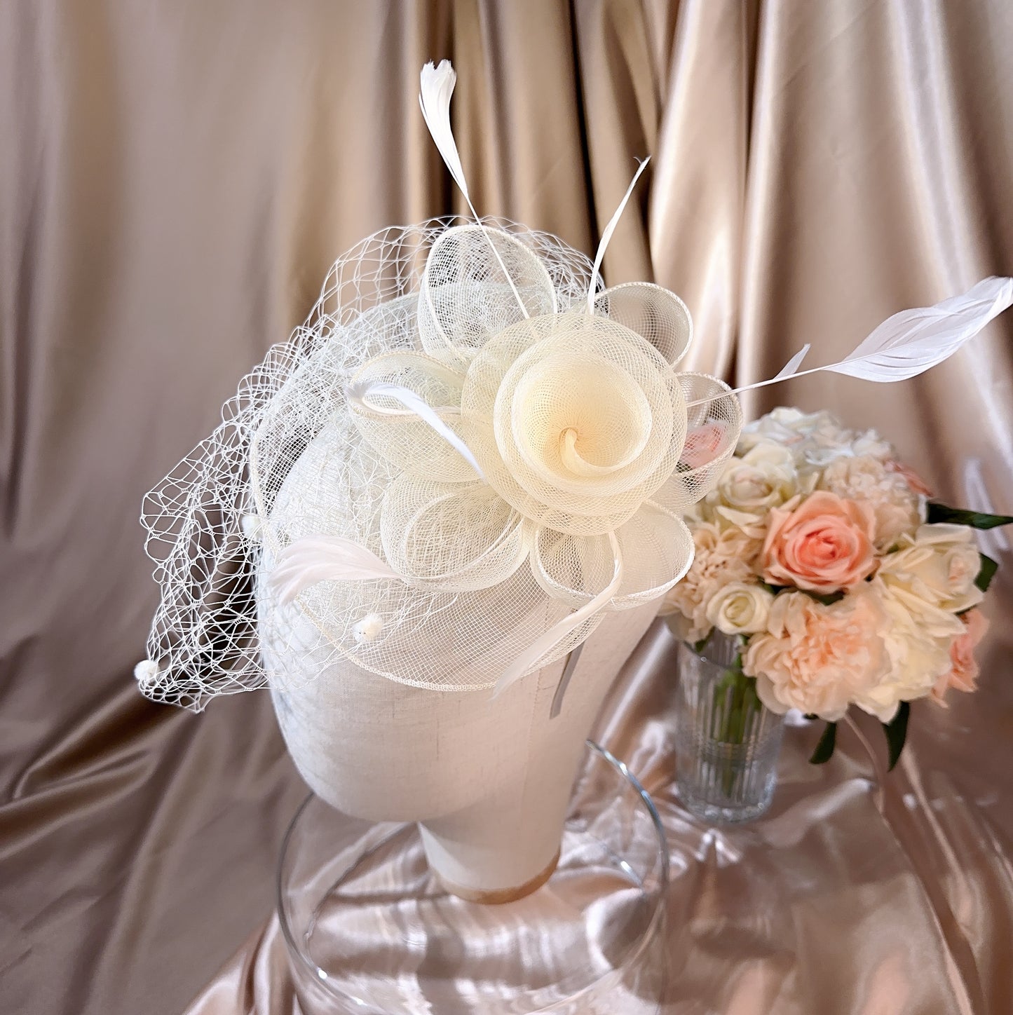 039480011 Fascinators for Women Bridal Hats for Wedding Tea Party Hats