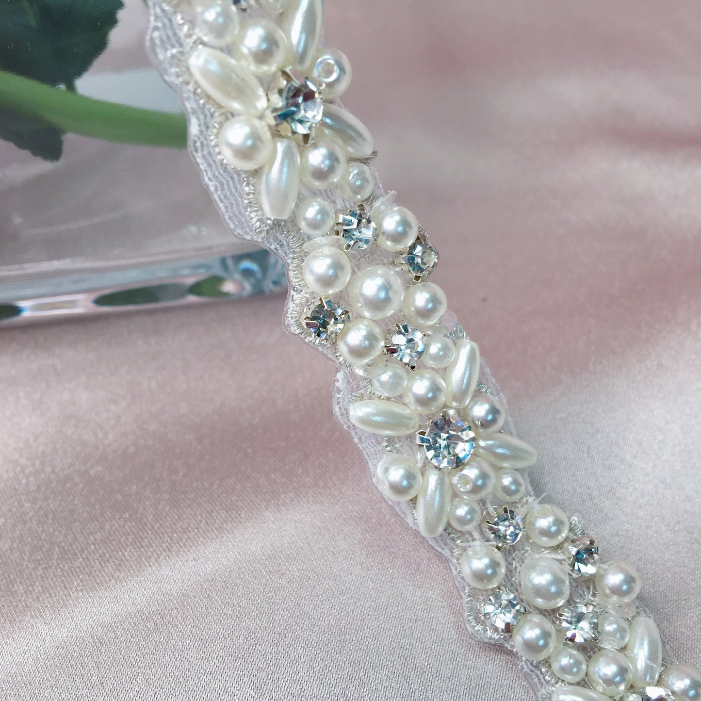 #048039002 Bridal Ribbon Sash Rhinestones and Imitation Pearls