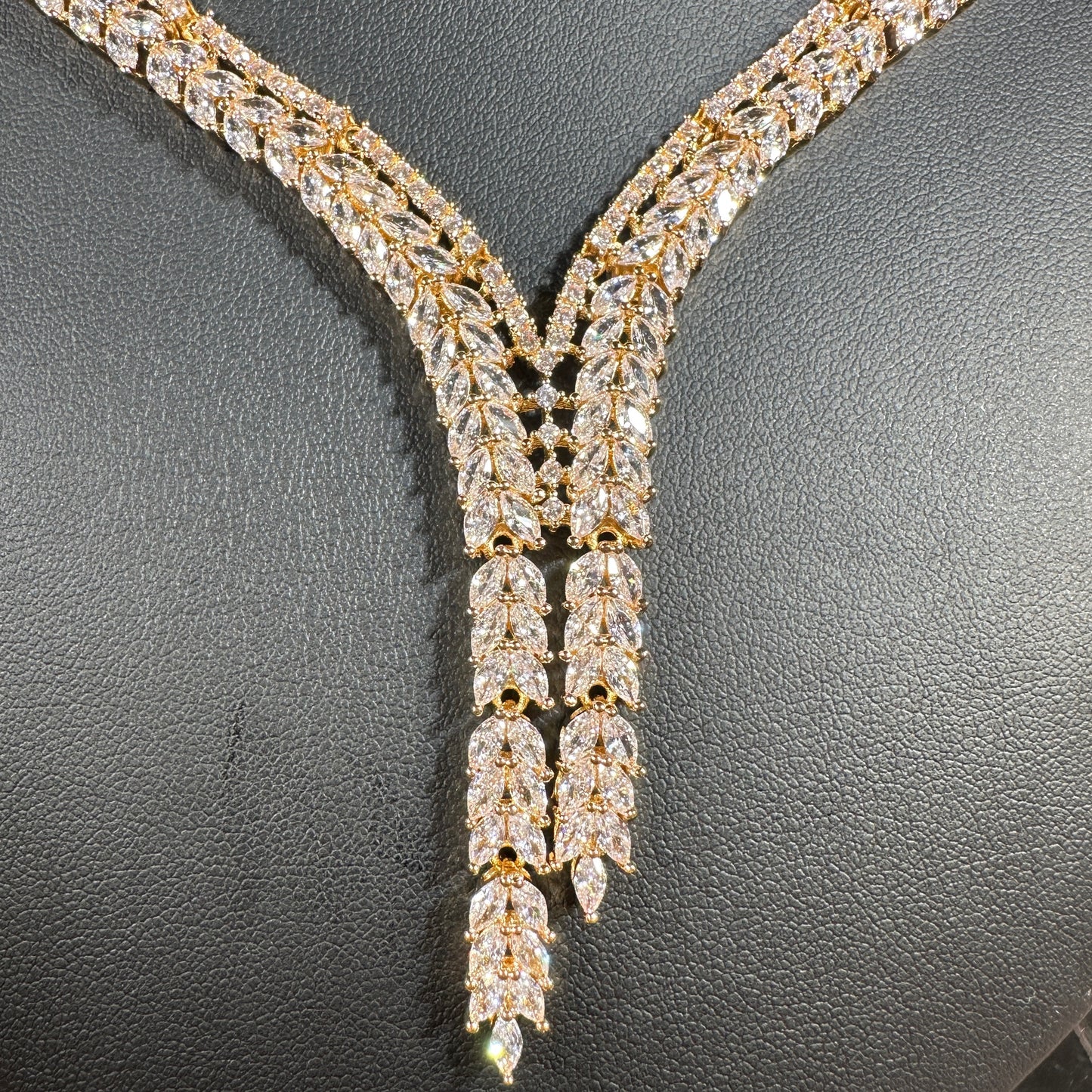 231006601 Complete your bridal look with our elegant Y-necklace Design CZ Jewelry Set
