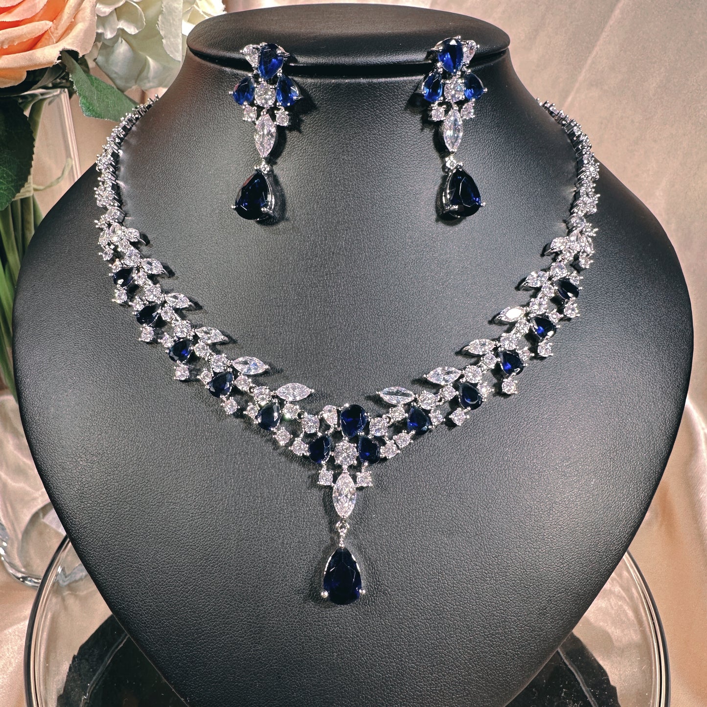 #18522020 Cubic Zirconia Jewelry Set (Green,Blue,Silver)