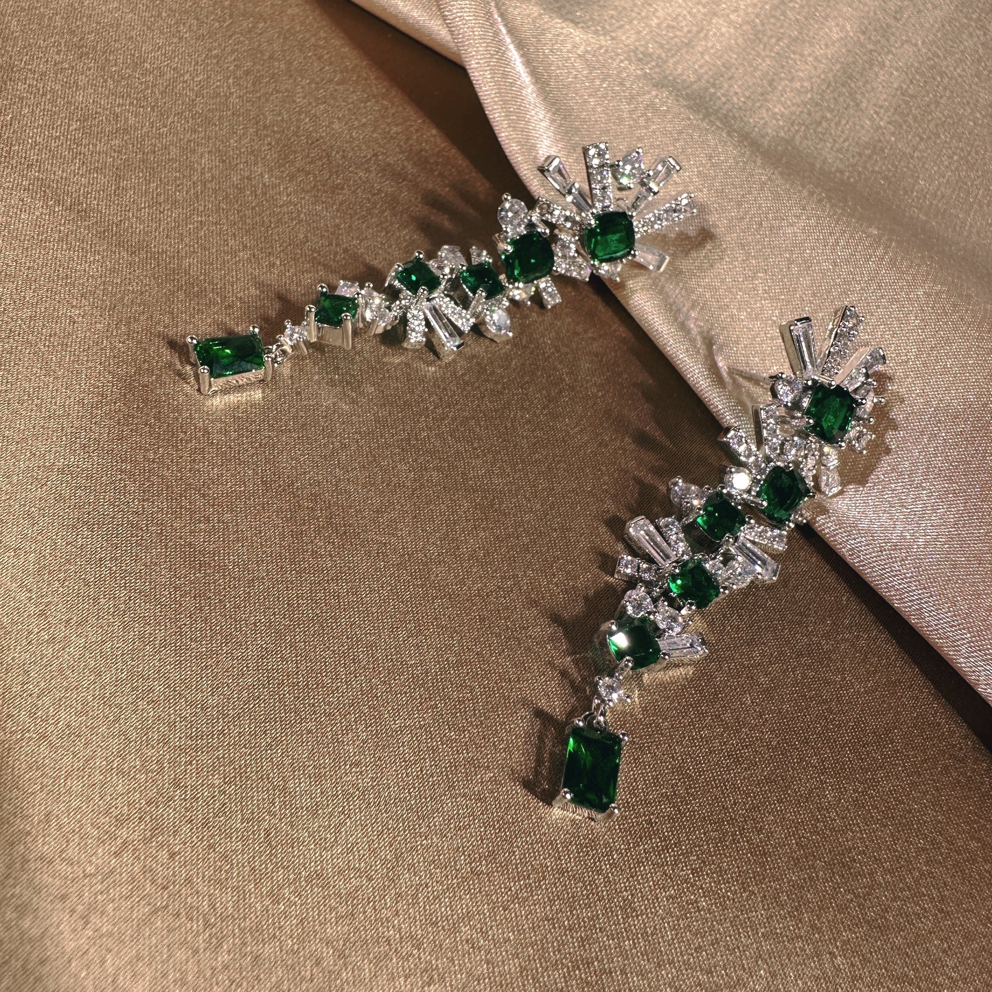 #2218367 Sparkling Perfection: Long Luxury Cubic Zirconia Earrings for Brides