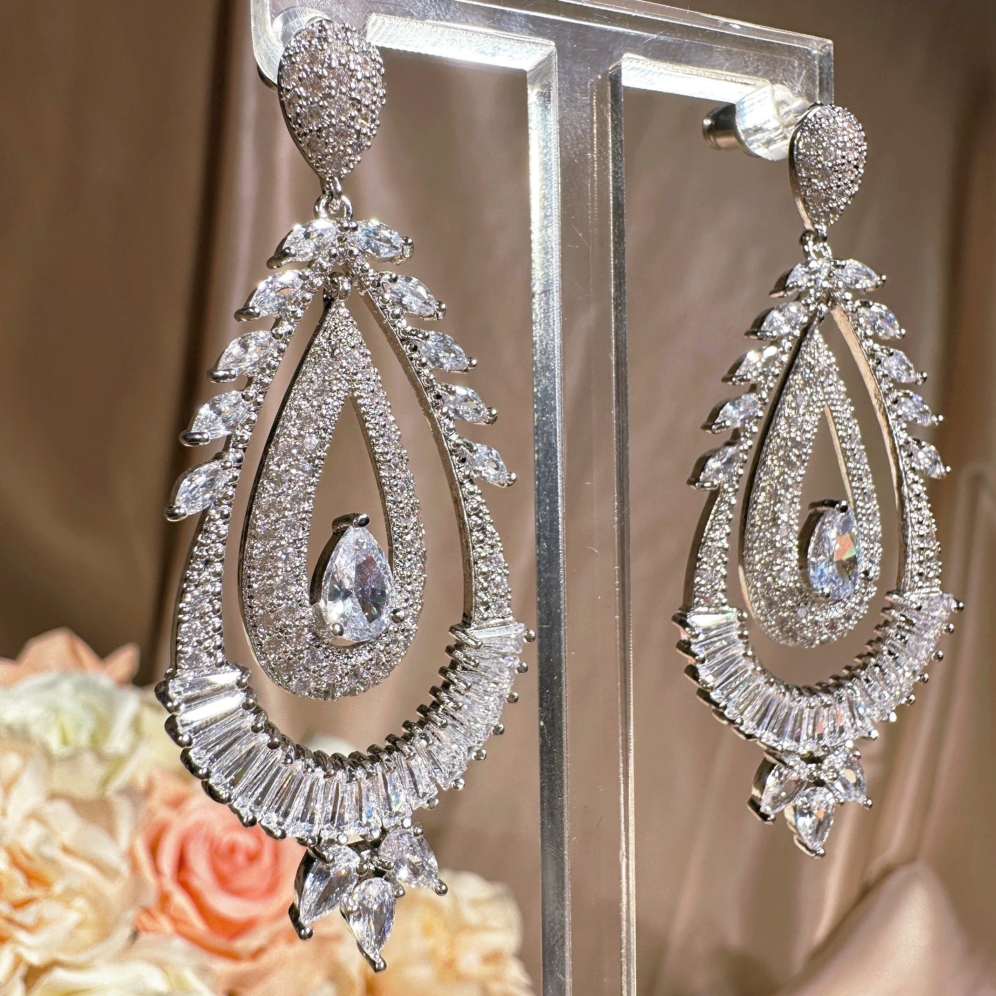 #11532011 Cubic Zirconia Earrings 5.6*2.1cm