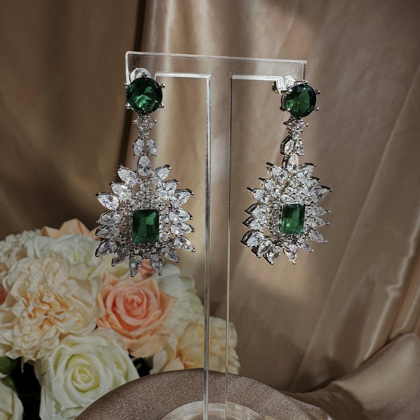 #2218342 Dazzling Cubic Zirconia Teardrop Earrings for Special Occasions (Available in Silver & Rose-Gold)
