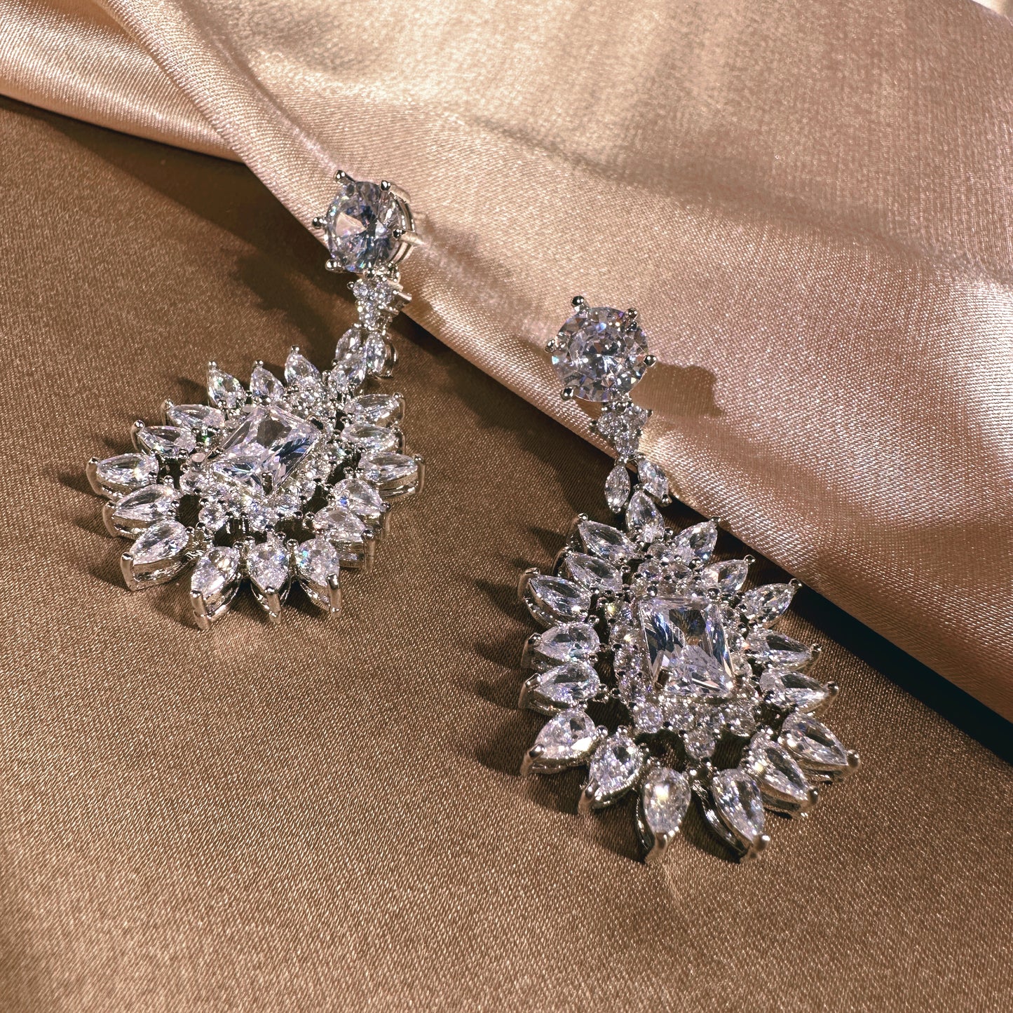 #2218342 Dazzling Cubic Zirconia Teardrop Earrings for Special Occasions (Available in Silver & Rose-Gold)