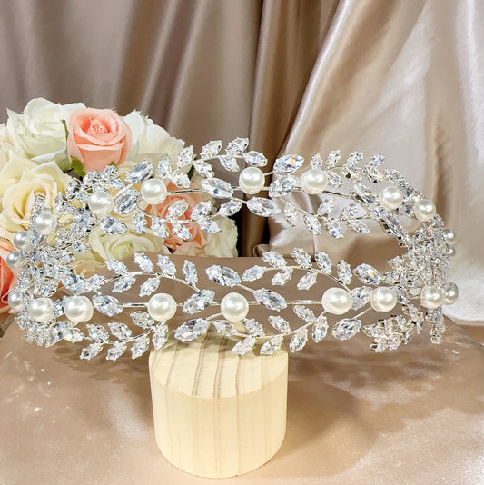 220418923 Cubic Zirconia Headband Stunning Pearl Headpiece for Brides