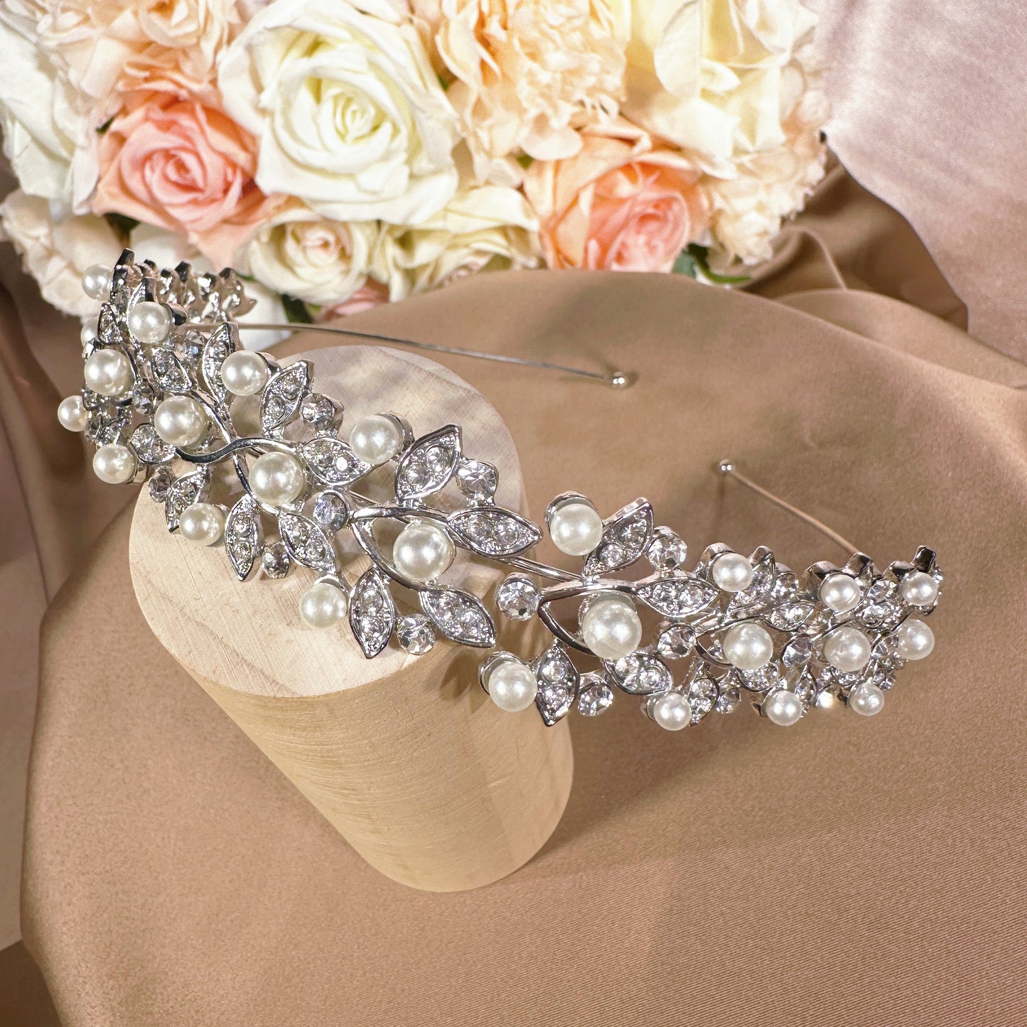 234199412 Delicate Pearl and Leaf Headband for a Romantic Wedding Day Look