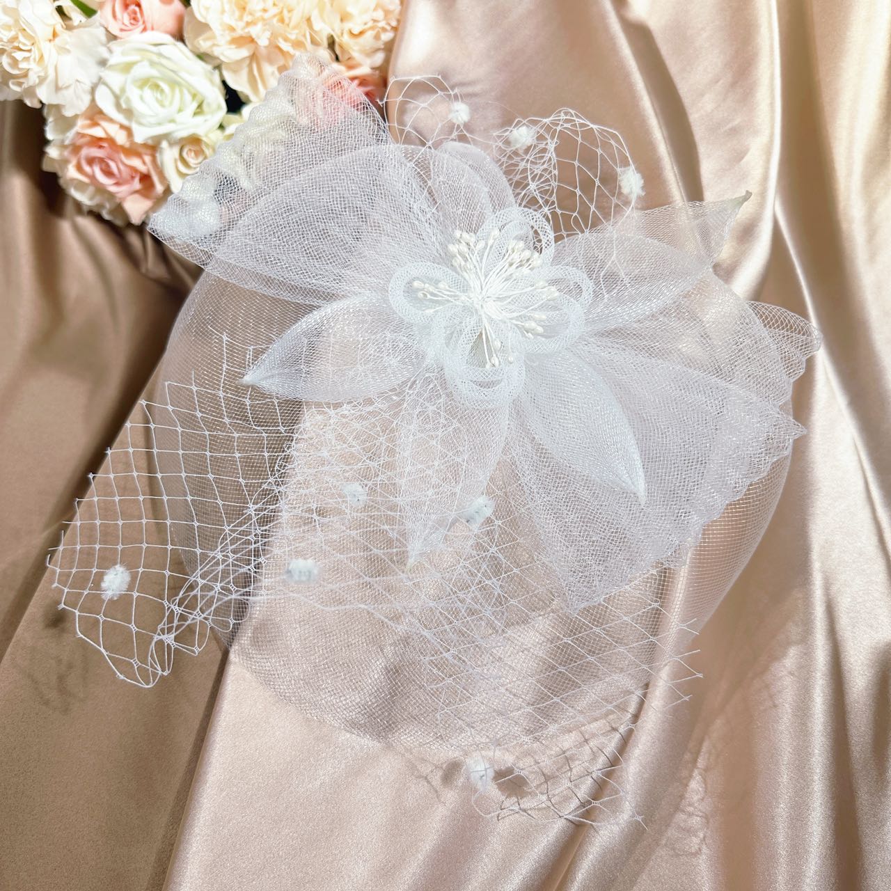 039480010 Fascinators for Women Bridal Hats for Wedding Tea Party Hats