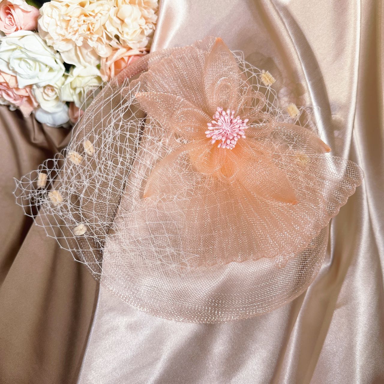 039480010 Fascinators for Women Bridal Hats for Wedding Tea Party Hats