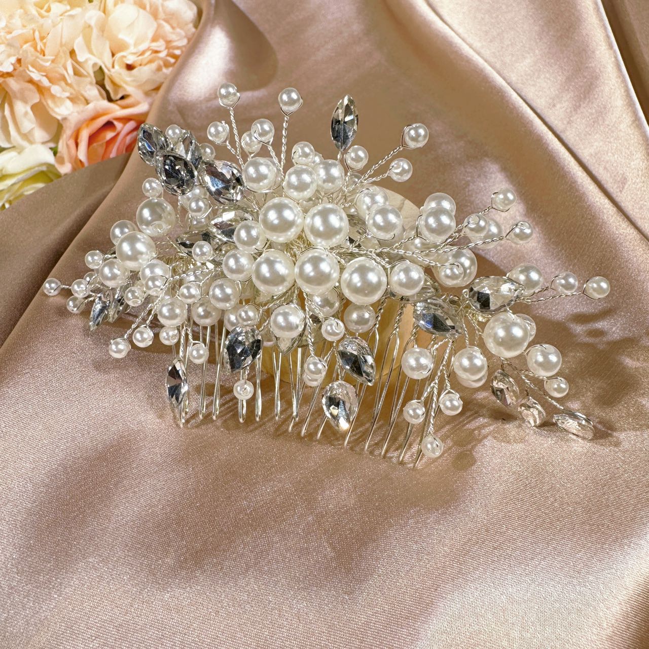 23306323 Elegant Pearl Hair Comb with Sparkling Rhinestones | For Bridal Hairstyle | Wedding