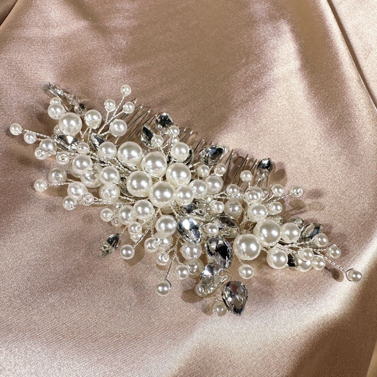 23306323 Elegant Pearl Hair Comb with Sparkling Rhinestones | For Bridal Hairstyle | Wedding