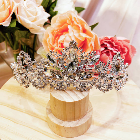 #05439029 Rhinestones Tiara