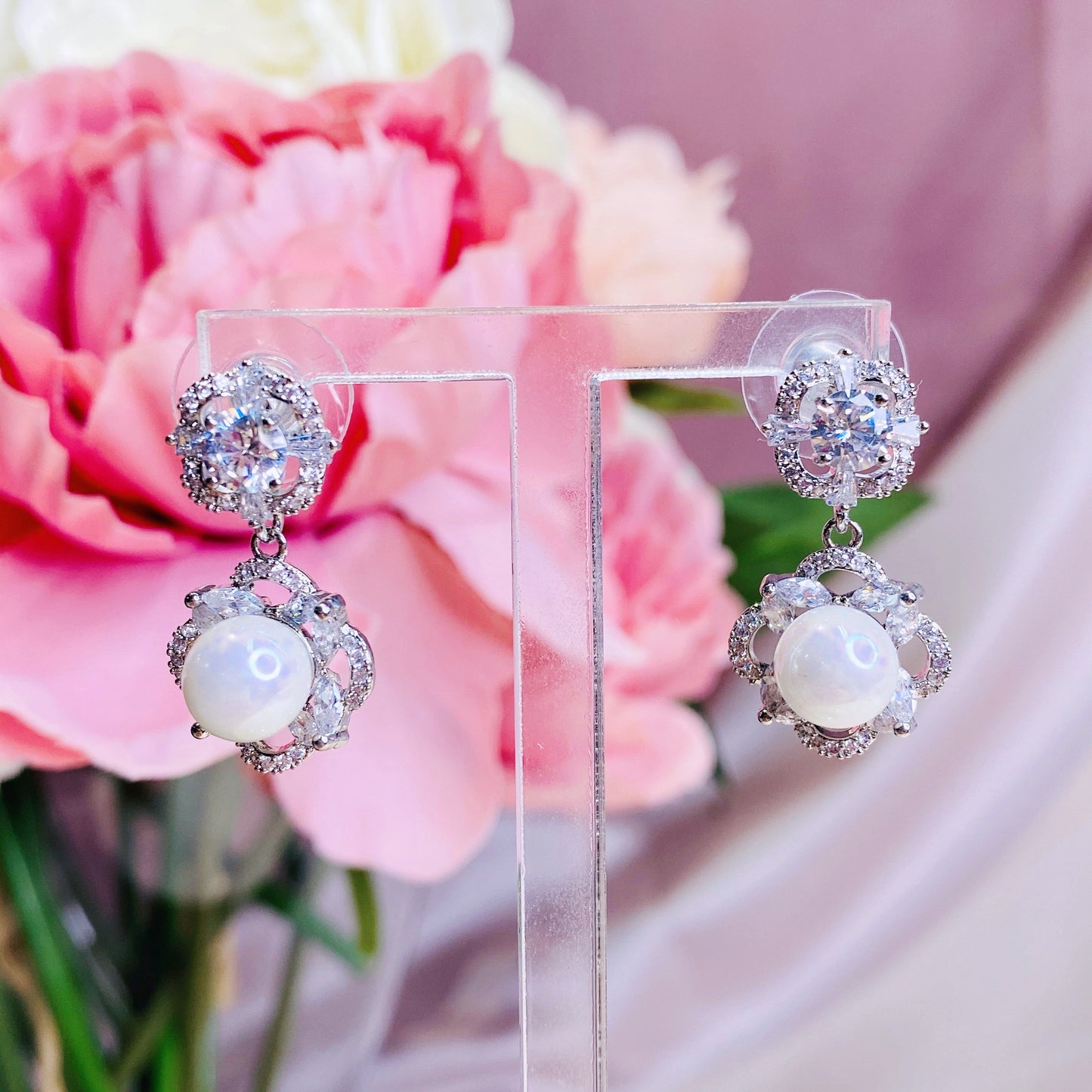 #06538113 Cubic Zirconia Earring 25mm*14mm