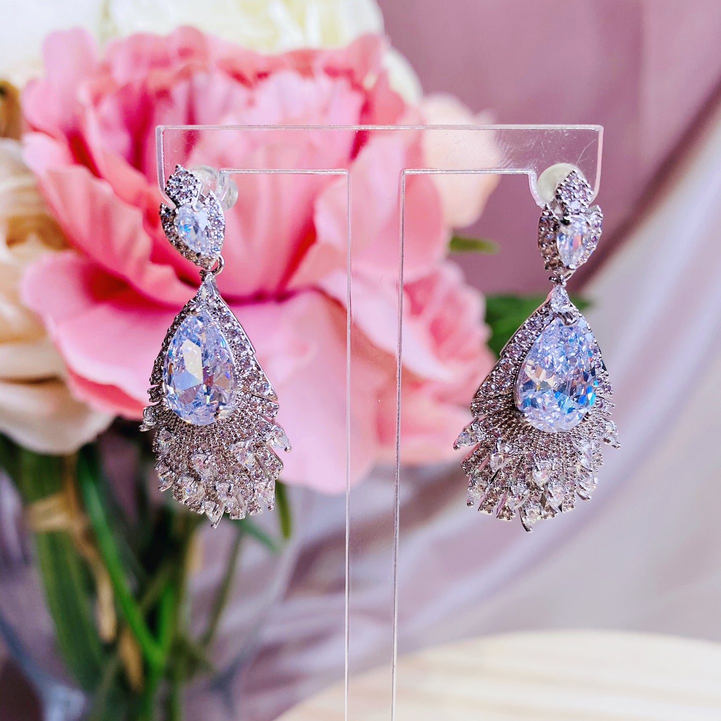 #06538107 Cubic Zirconia Earrings (Silver, Blue)