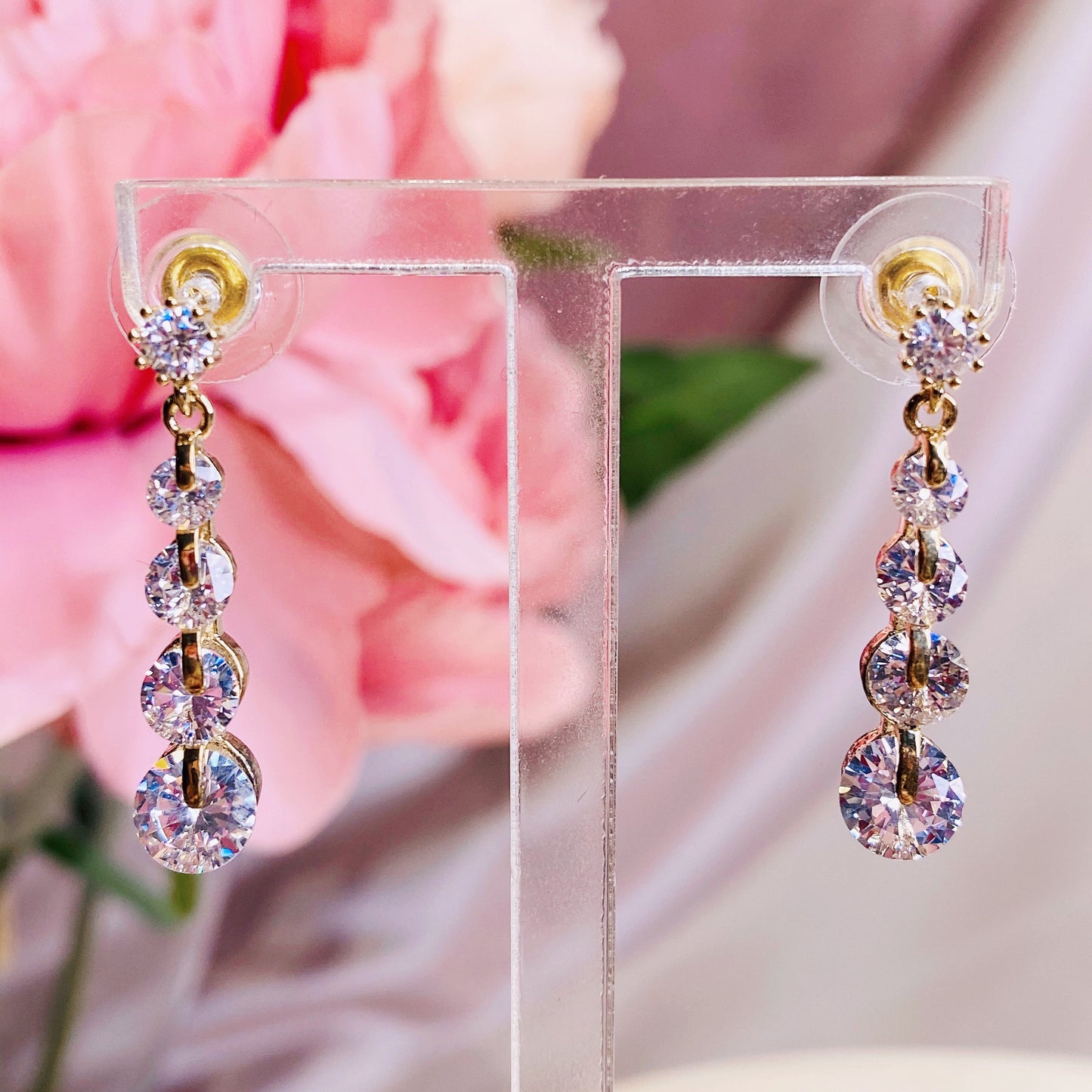 #06538109 Cubic Zirconia Earrings (Silver, Golden) 30mm*6mm