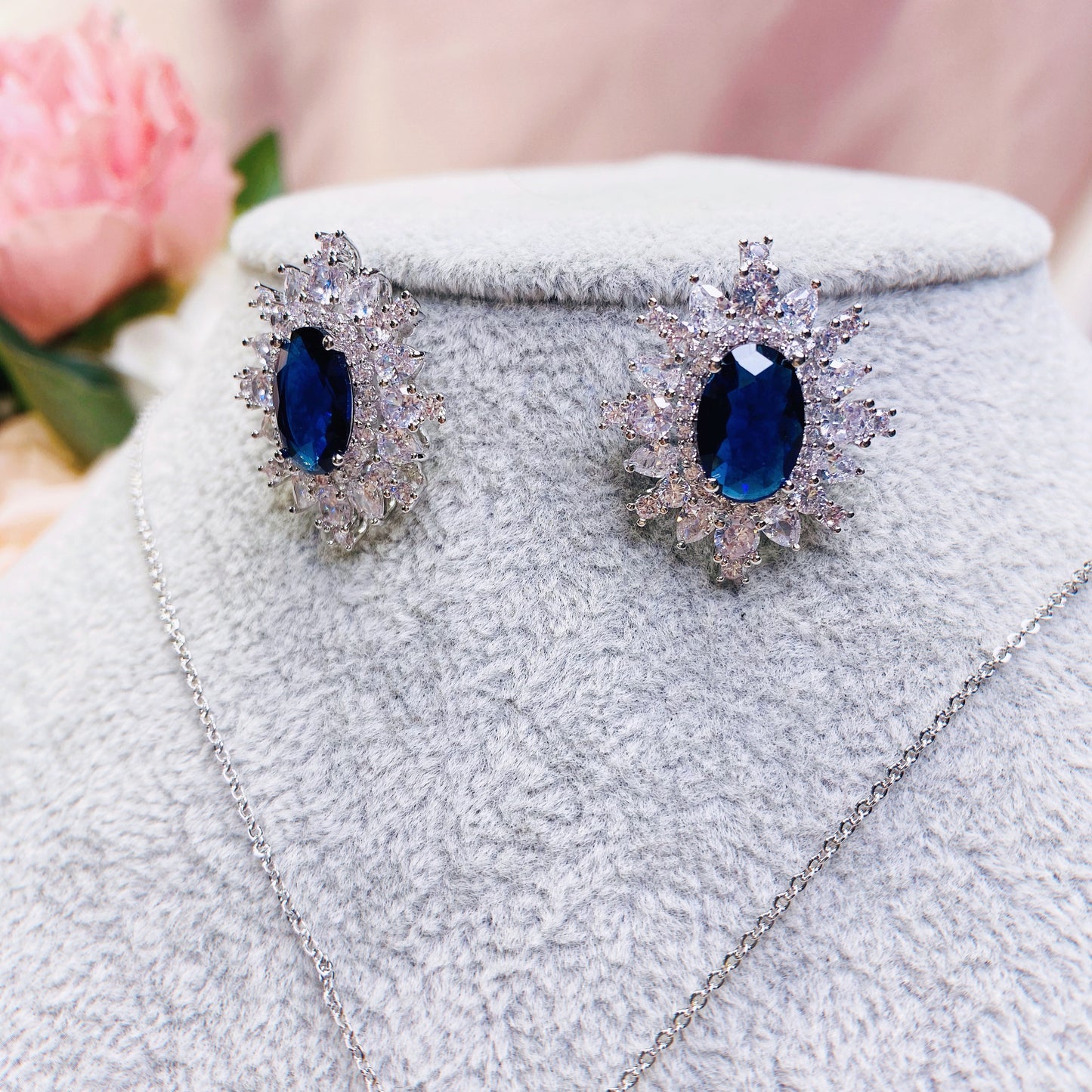 #09522006 Cubic Zirconia Vintage Diamond Pendant Set (Green, Blue, Silver)