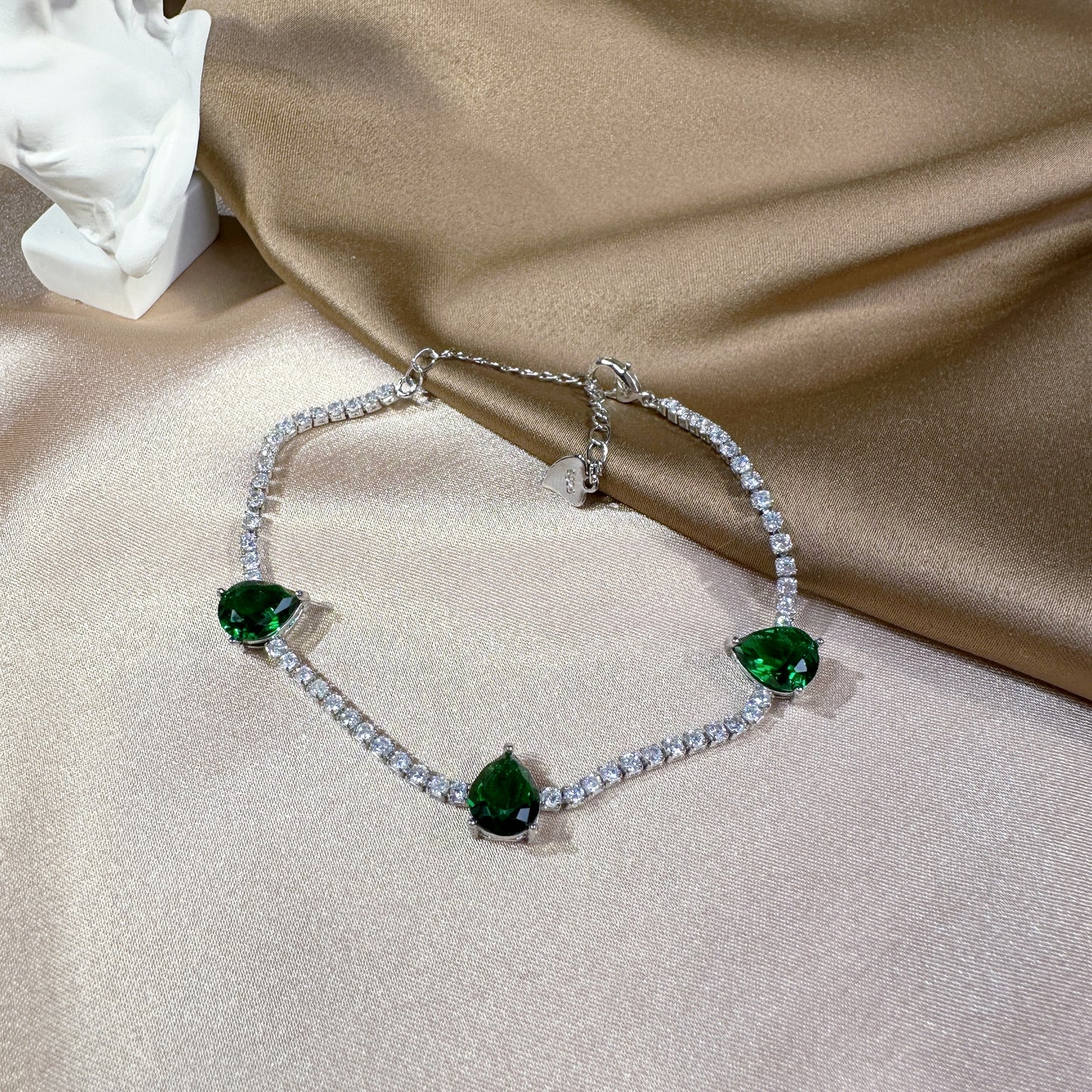 23114003 Cubic Zirconia Bracelets (Available Silver, Blue & Green)