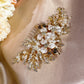 Brillez de mille feux avec notre magnifique peigne à cheveux trèfle en strass (doré et argenté)