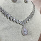 Parure de Bijoux à Pendentif de Luxe | Ensemble Collier et Boucles d’Oreilles en Zirconium Cubique
