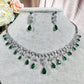 23872023 Glamour inspiré par la nature : Parure collier et boucles d'oreilles BIO en oxydes de zirconium scintillants (bleu et vert)