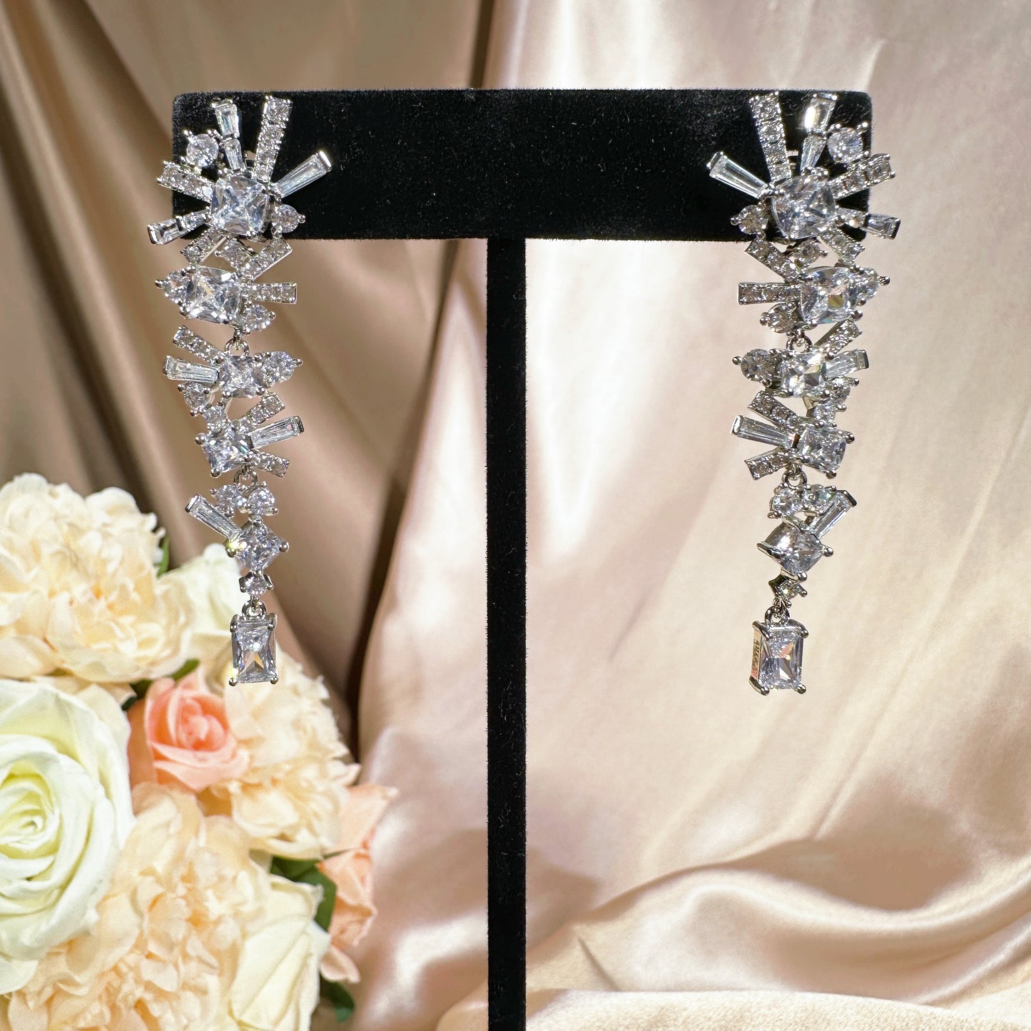 #2218367 Sparkling Perfection: Long Luxury Cubic Zirconia Earrings for Brides