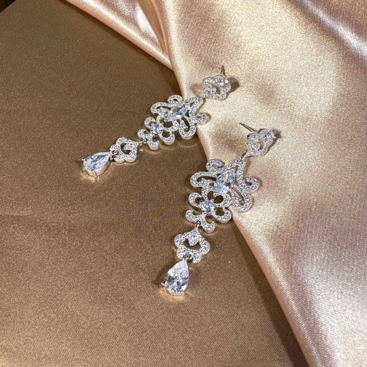 #11532009 Vintage-inspired Cubic Zirconia Chandelier Earrings