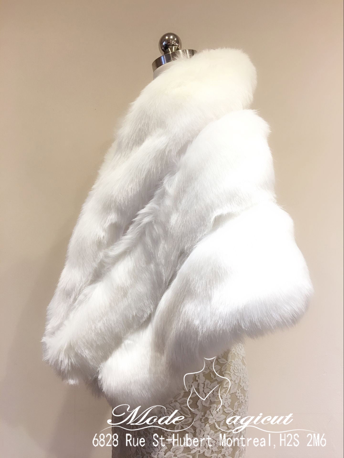 #16218002 Classic Faux Fur Shawl For Bride
