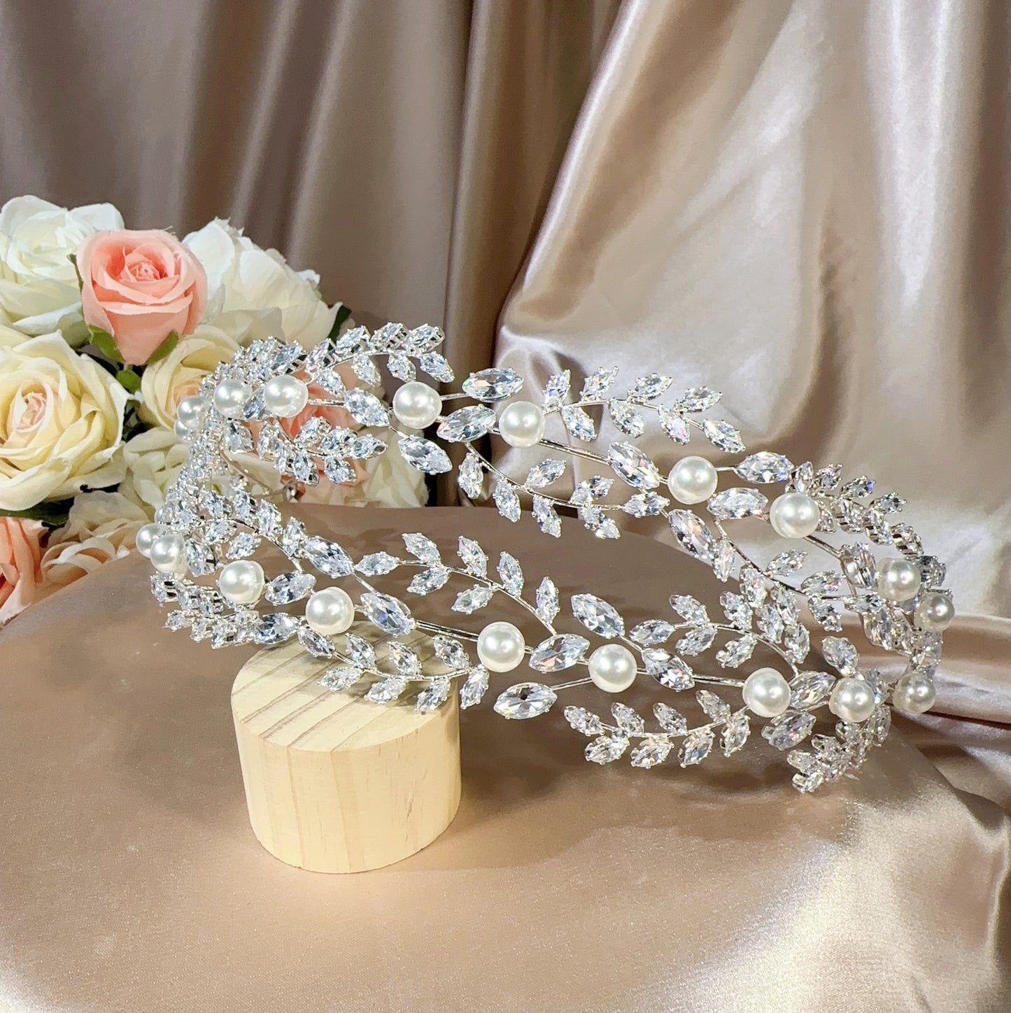 220418923 Cubic Zirconia Headband Stunning Pearl Headpiece for Brides