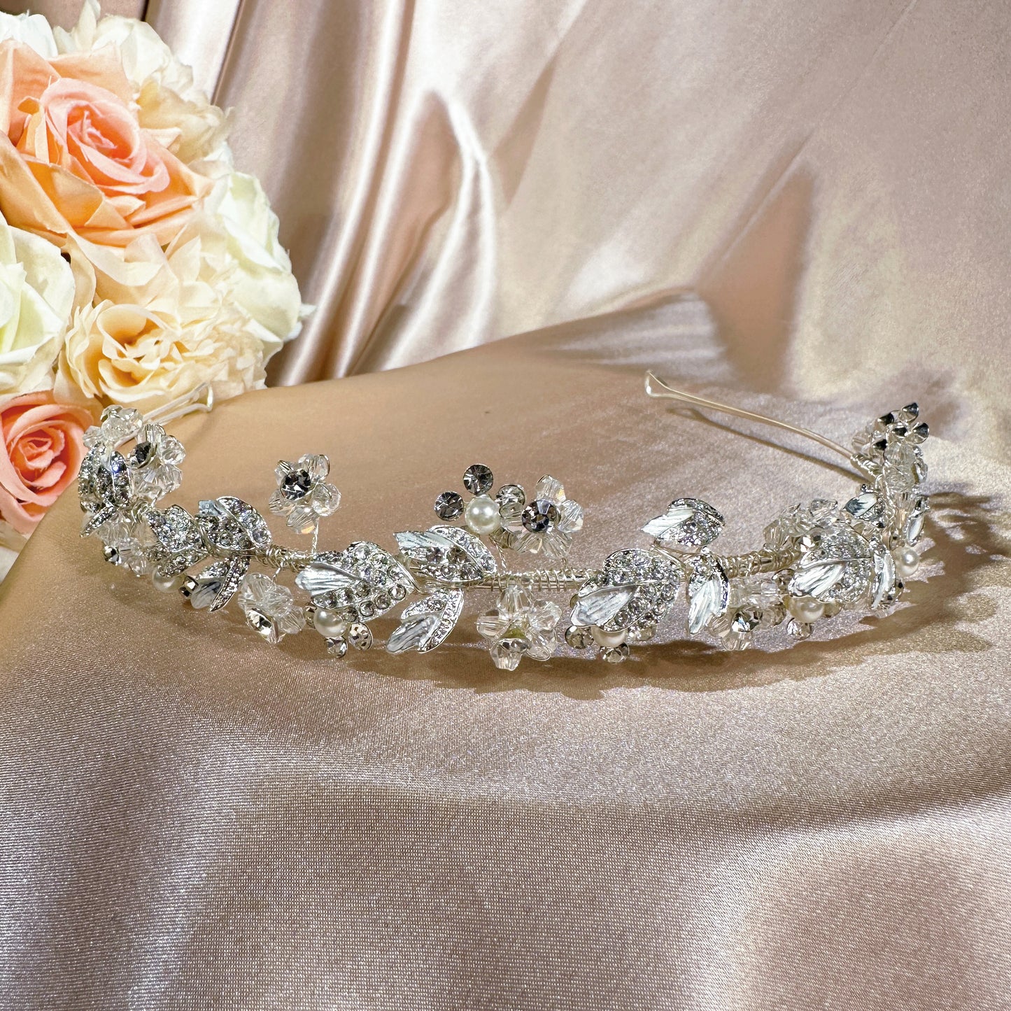 2301278428 Chic and Romantic Leaf and Flower Headband for Brides (Gold & Silver)