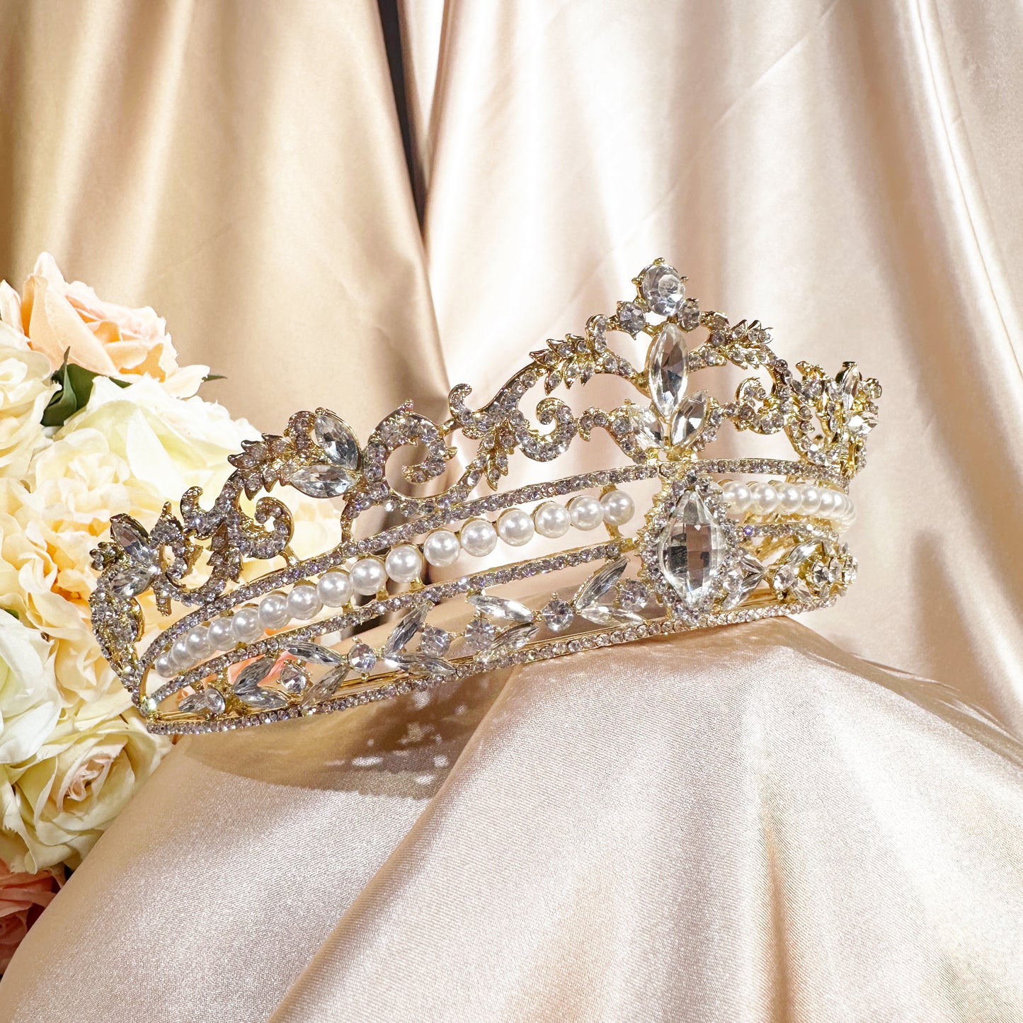 23292873 Pearl-Studded Gold Tiara for a Touch of Glamour
